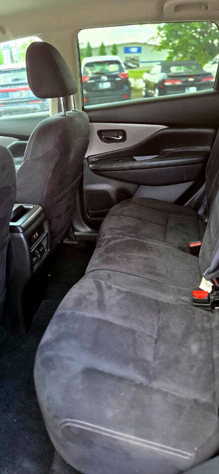 Used 2020 Nissan Murano SV image 13