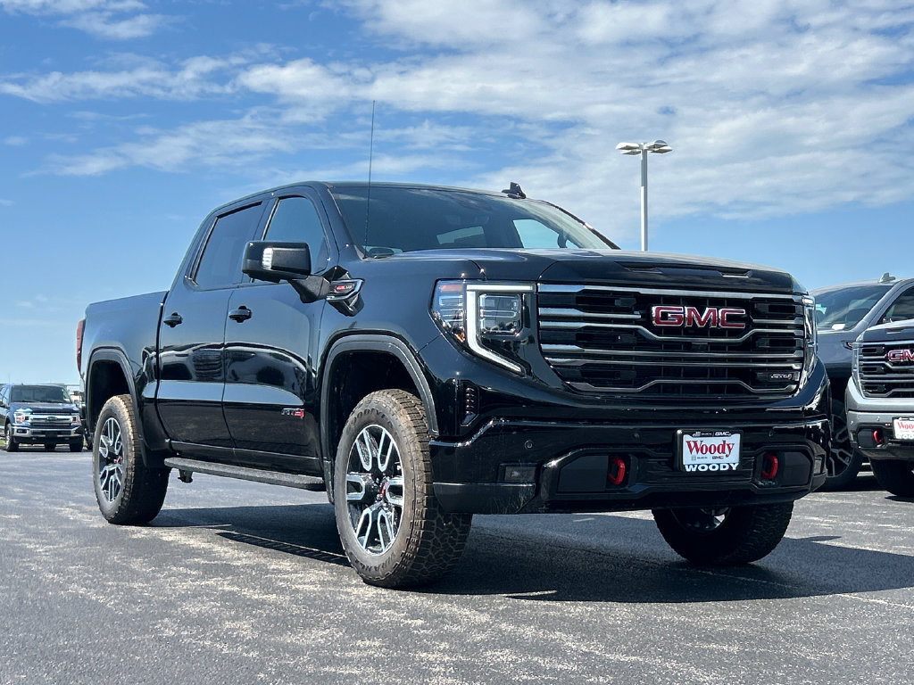 New 2026 GMC Sierra 1500 AT4 w/ AT4 Premium Package AWD/4WD image 2