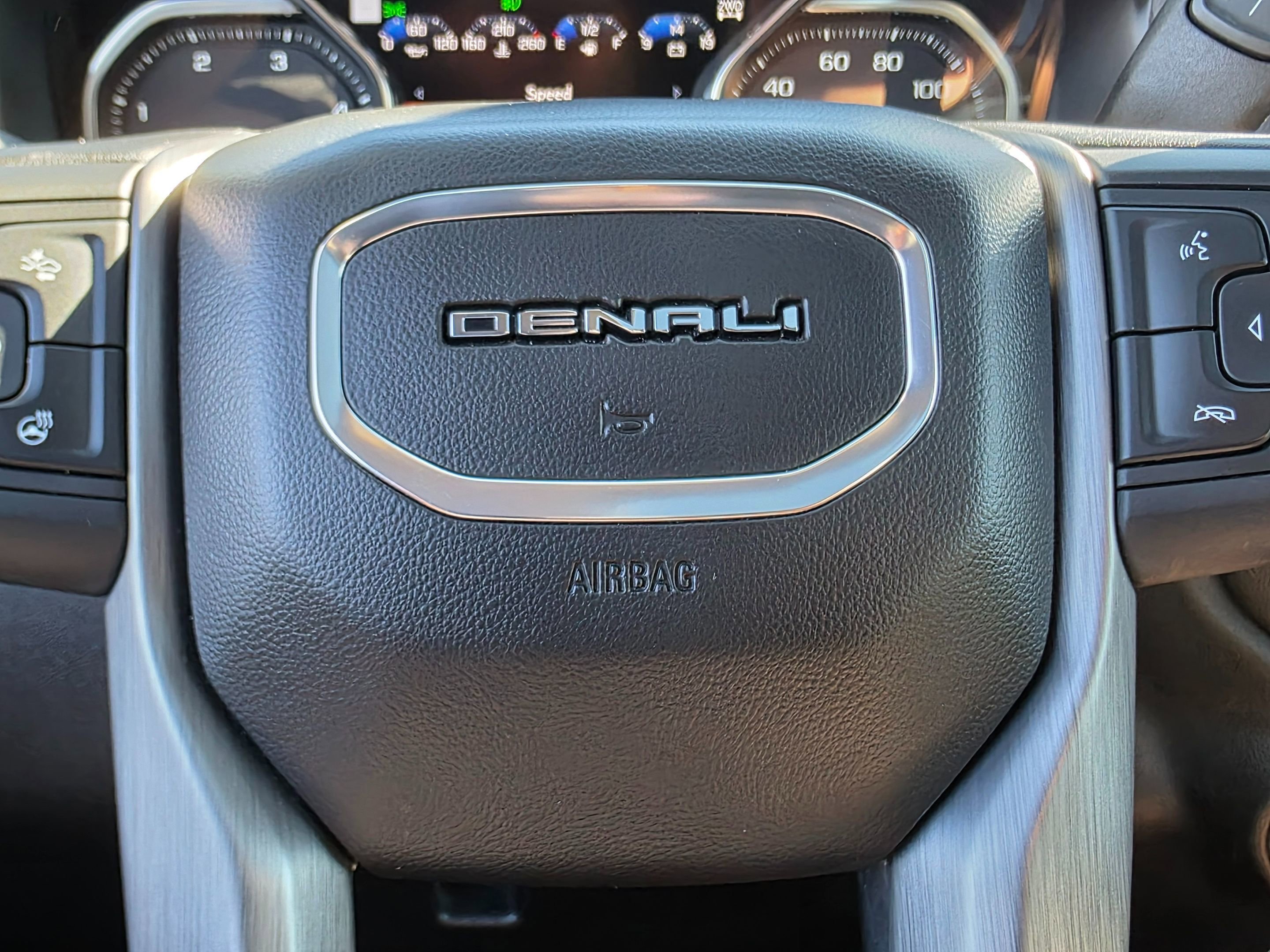 Used 2021 GMC Sierra 3500 Denali w/ Denali Black Diamond Edition AWD/4WD image 36