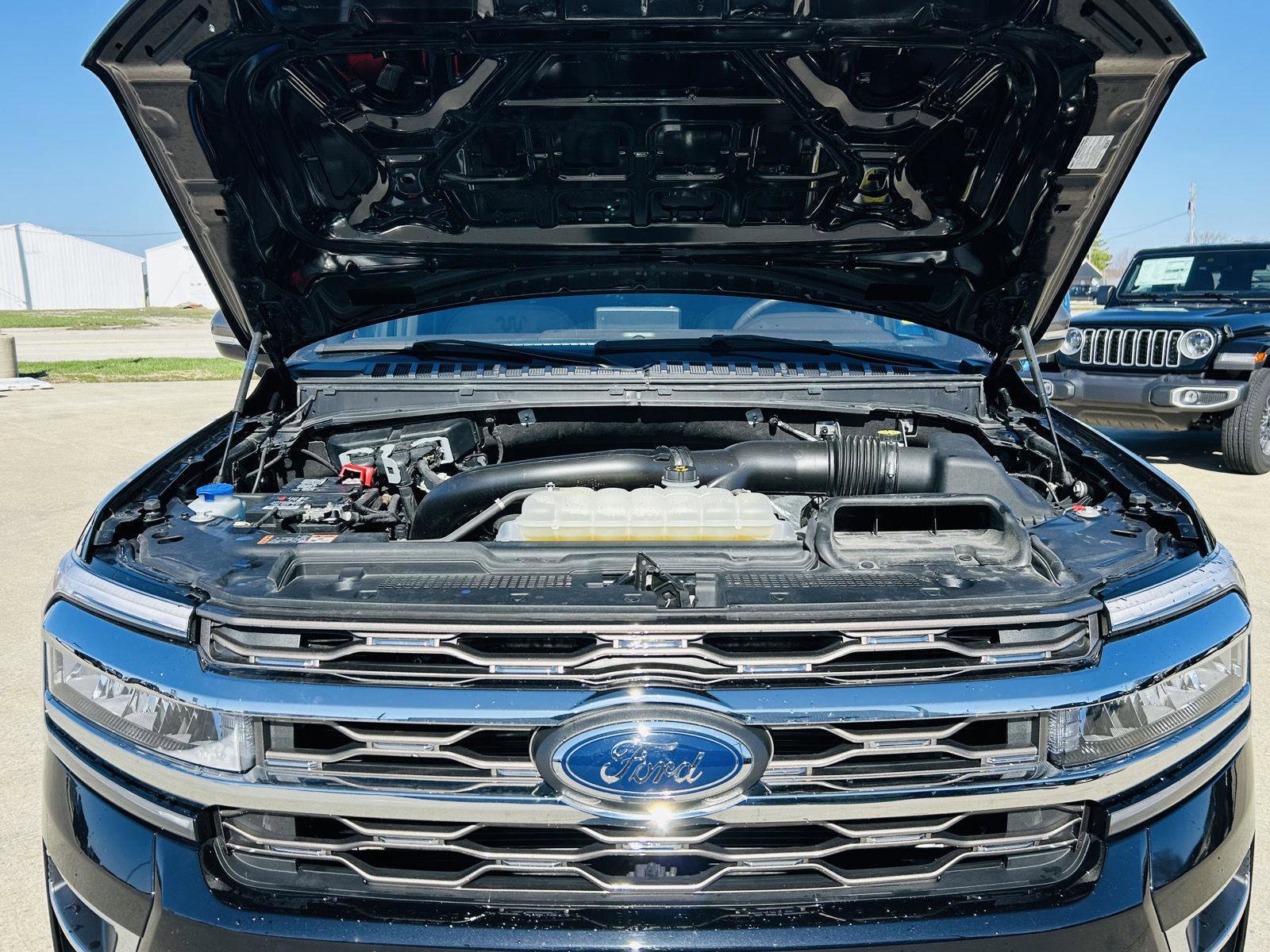 Used 2024 Ford Expedition Max King Ranch image 49