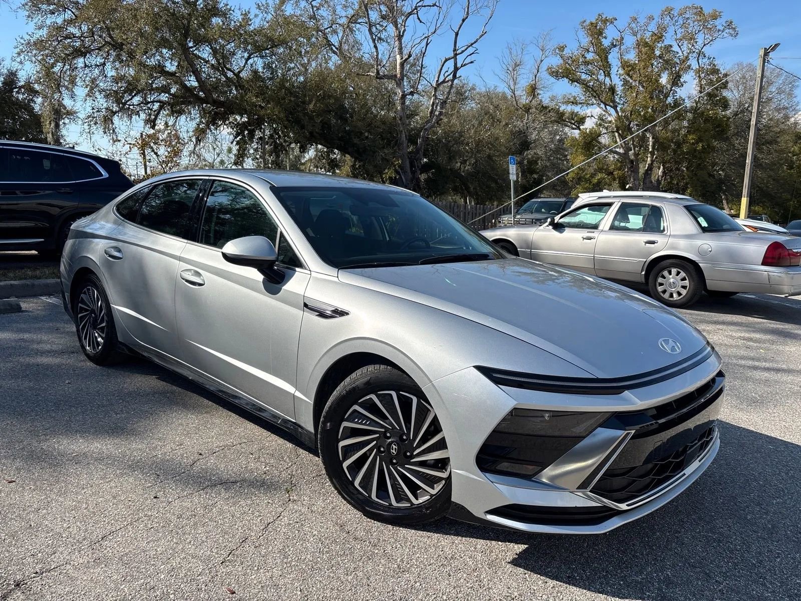 Used 2025 Hyundai Sonata SEL FWD image 5