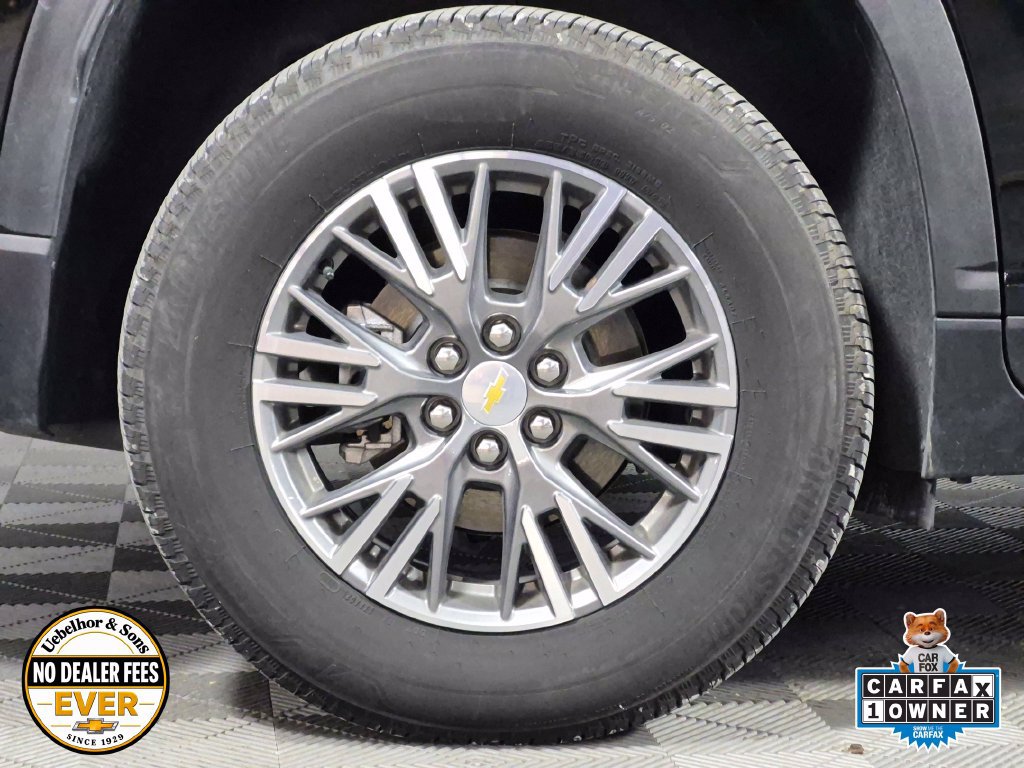 Certified 2026 Chevrolet Traverse LT w/ Driver Confidence Package FWD image 30