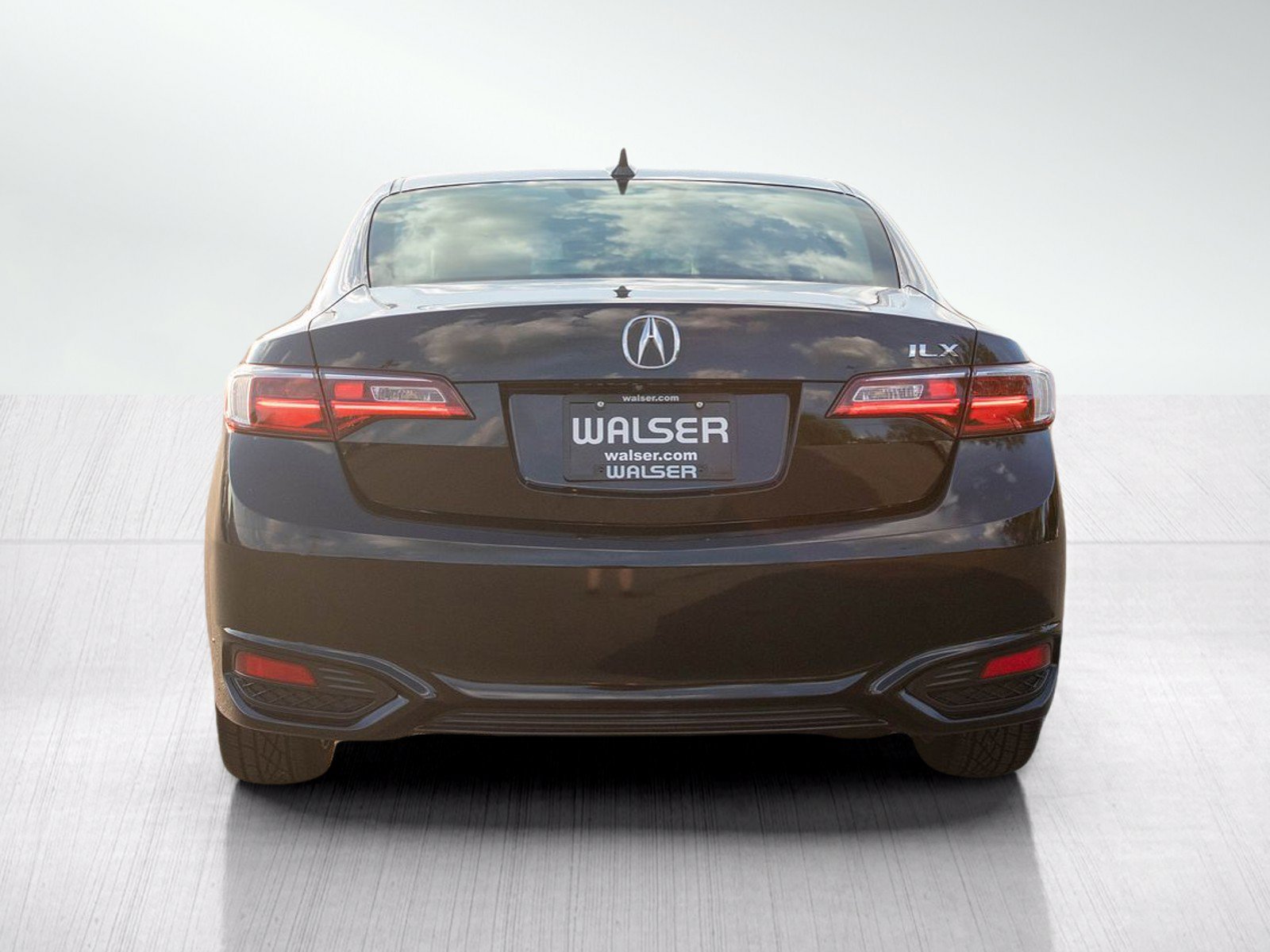 Used 2016 Acura ILX FWD image 4
