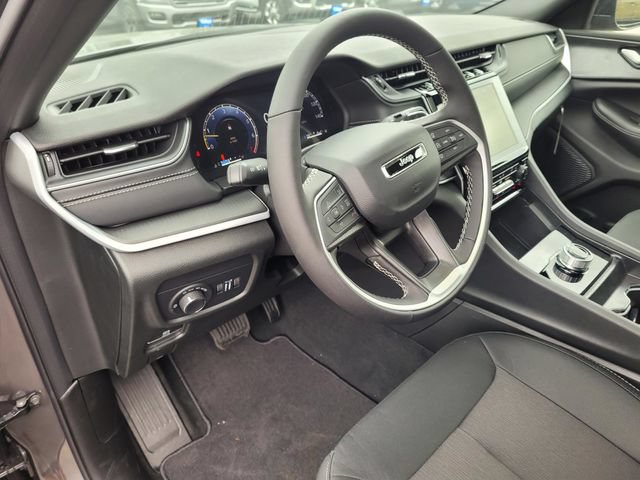 New 2026 Jeep Grand Cherokee L 2WD image 19
