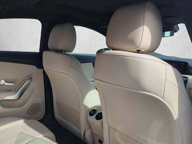 Used 2023 Mercedes-Benz CLA 250 4MATIC w/ Premium Package image 20