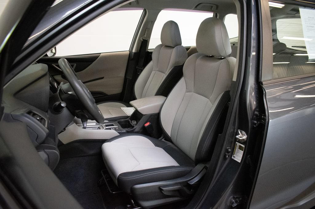 Used 2023 Subaru Forester AWD/4WD image 18
