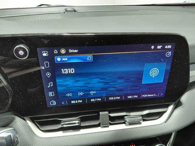 Used 2026 Chevrolet Equinox LT AWD/4WD image 28