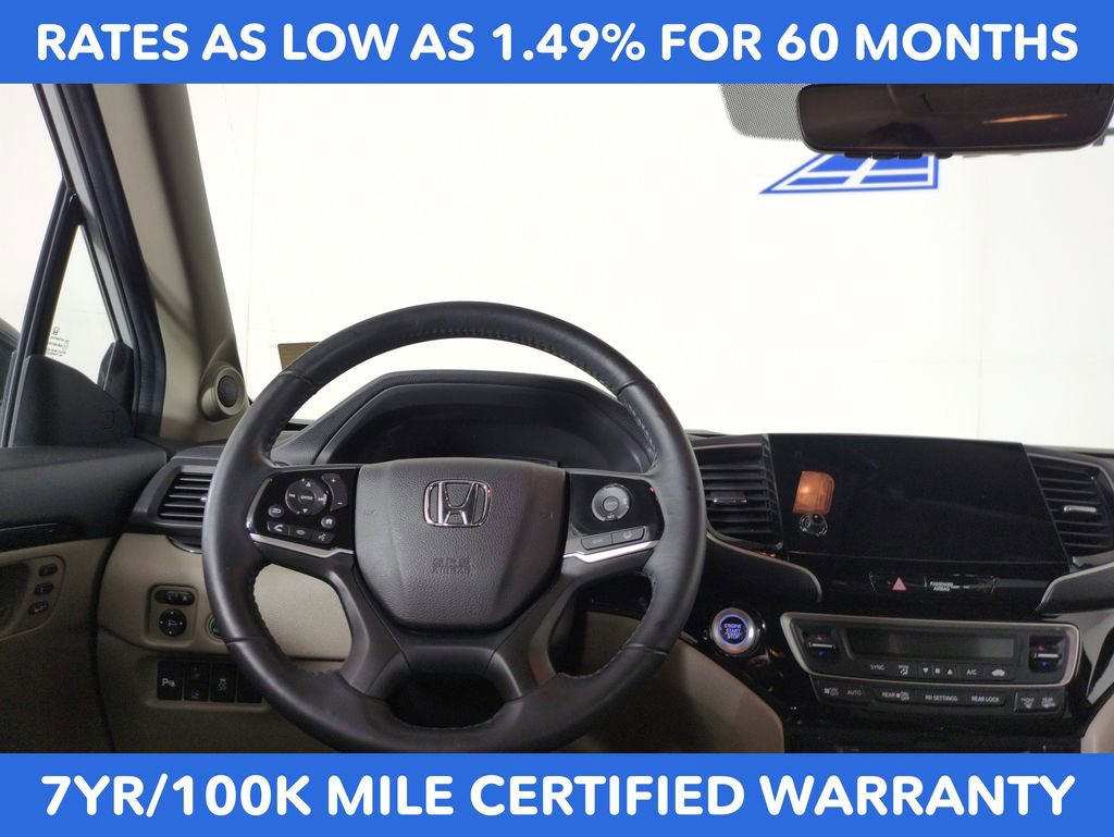 Certified 2022 Honda Pilot Touring image 13
