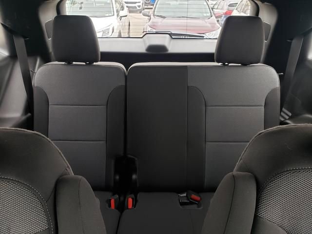 Used 2022 Chevrolet Traverse LT image 14
