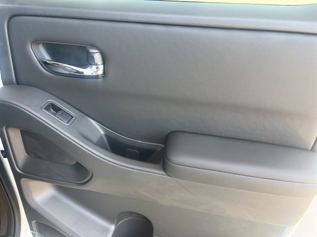 New 2025 Nissan Frontier SV w/ SV Convenience Package image 22