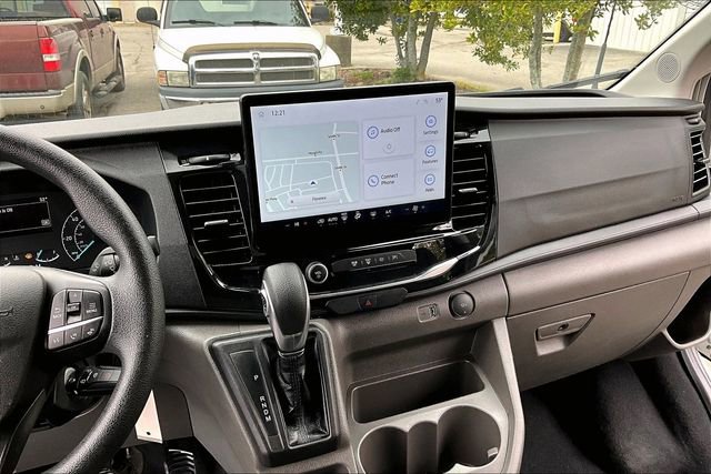 Used 2023 Ford Transit 350 XLT image 9