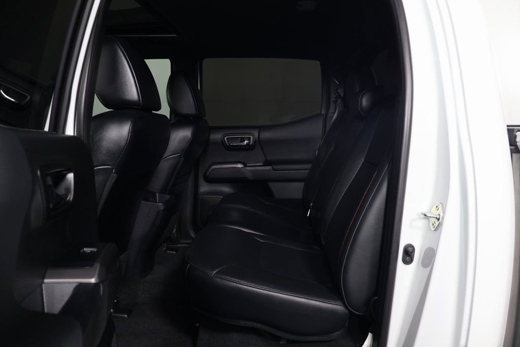 Used 2021 Toyota Tacoma TRD Pro AWD/4WD image 11