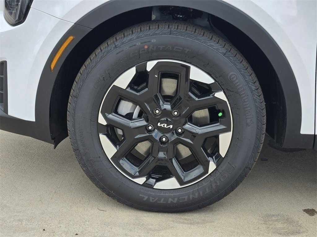 New 2026 Kia Sorento S w/ S Panoramic Sunroof Package image 9