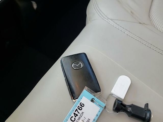 Used 2023 MAZDA CX-5 AWD 2.5 S w/ Preferred Package image 32