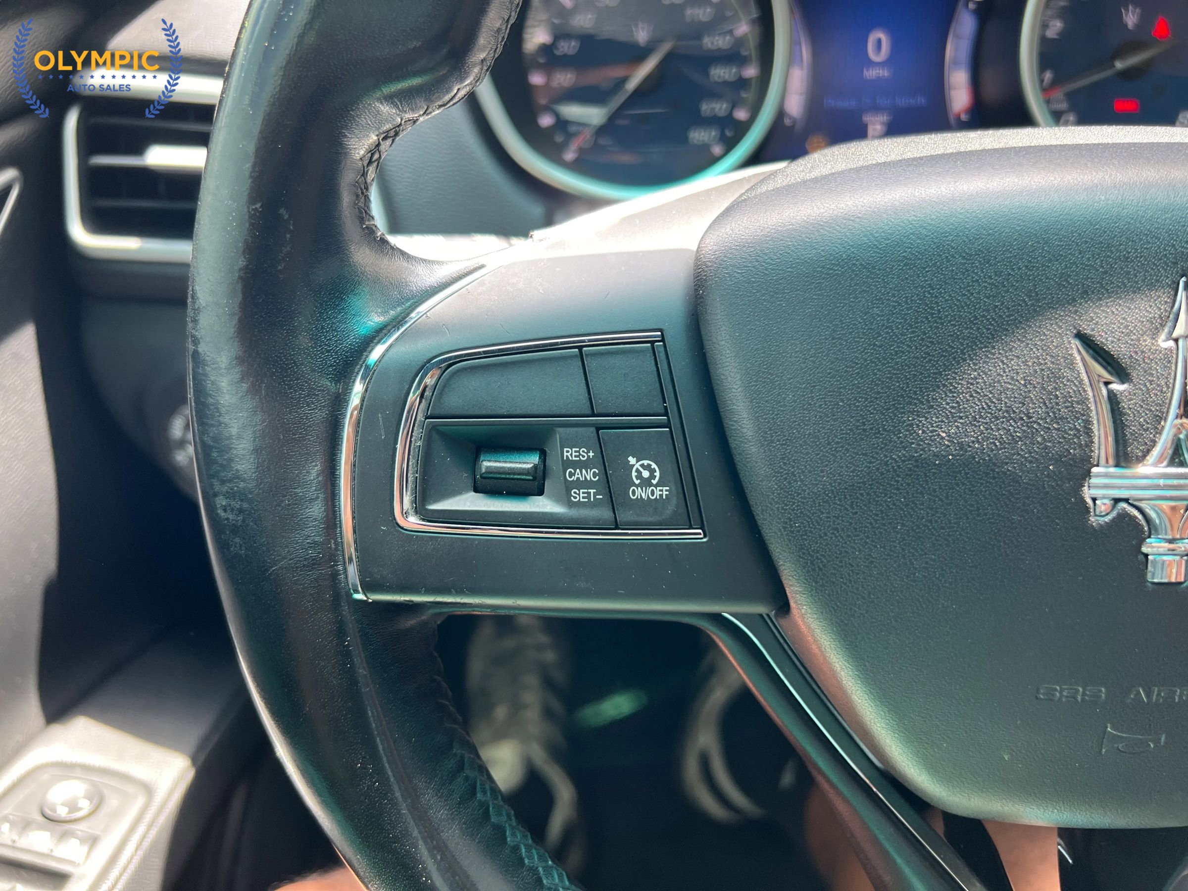 Used 2015 Maserati Ghibli image 23