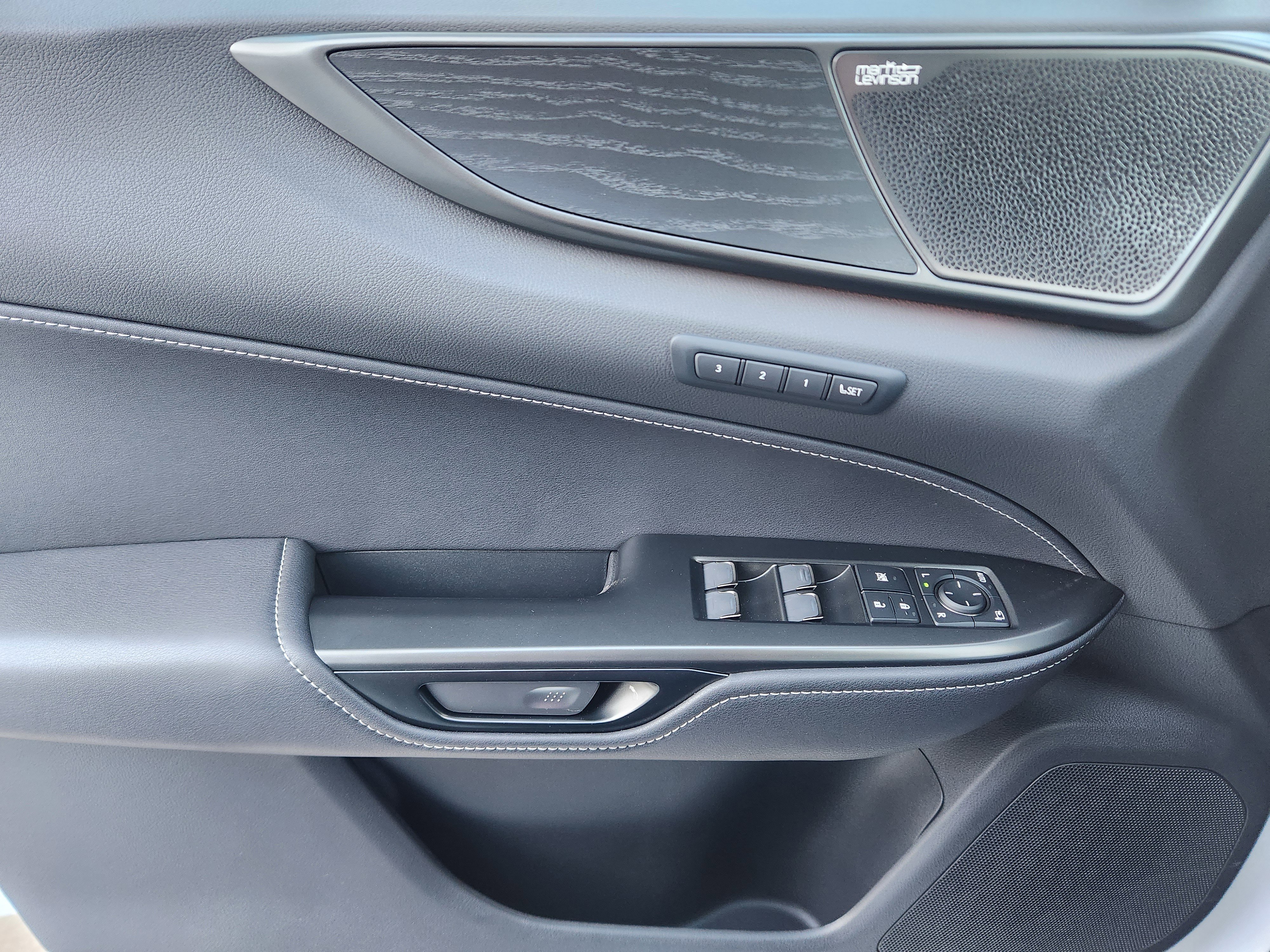 New 2026 Lexus NX 350h AWD w/ Luxury Package image 15