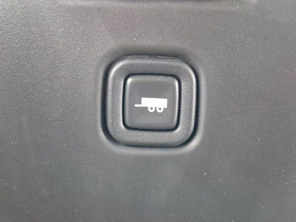 New 2025 Chevrolet Express 3500 w/ Power Convenience Package image 20