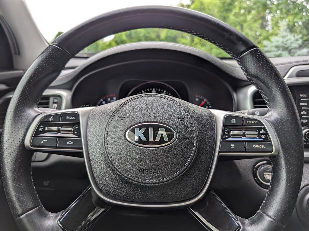 Used 2020 Kia Sorento SX image 32