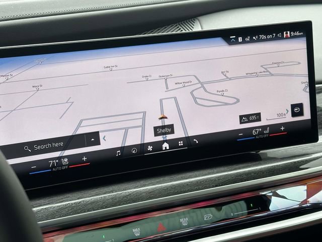 Used 2026 BMW 740i xDrive image 32