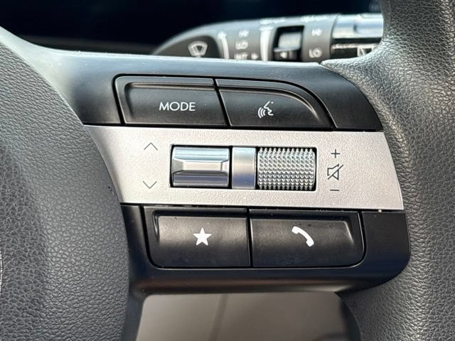Used 2025 Hyundai Tucson SE AWD/4WD image 18