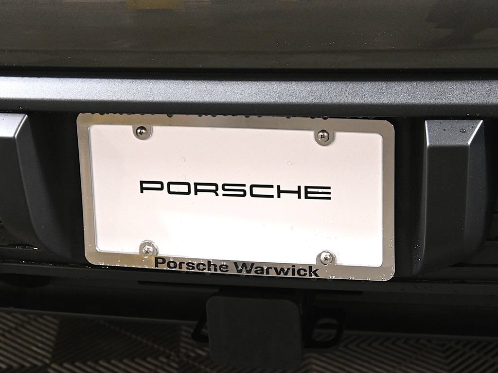 New 2026 Porsche Macan 4 Electric AWD/4WD image 14