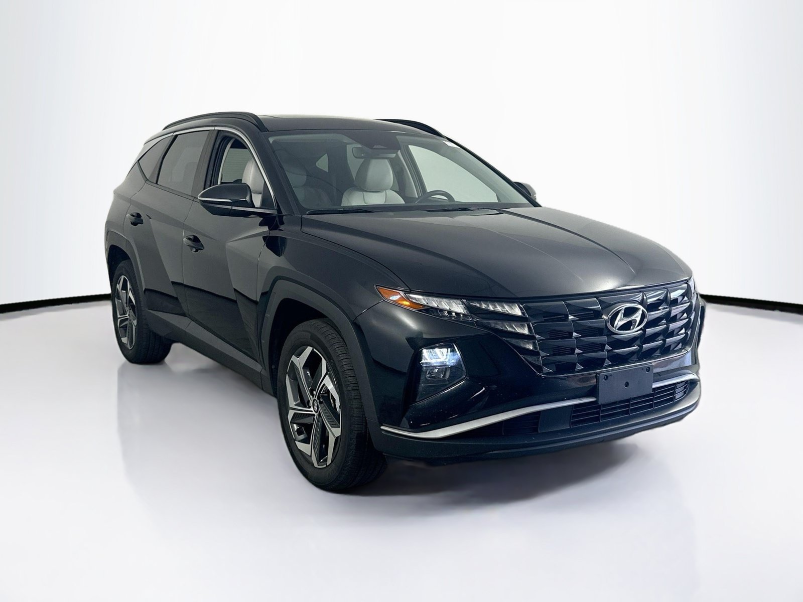 Used 2023 Hyundai Tucson SEL w/ Convenience Package AWD/4WD image 3