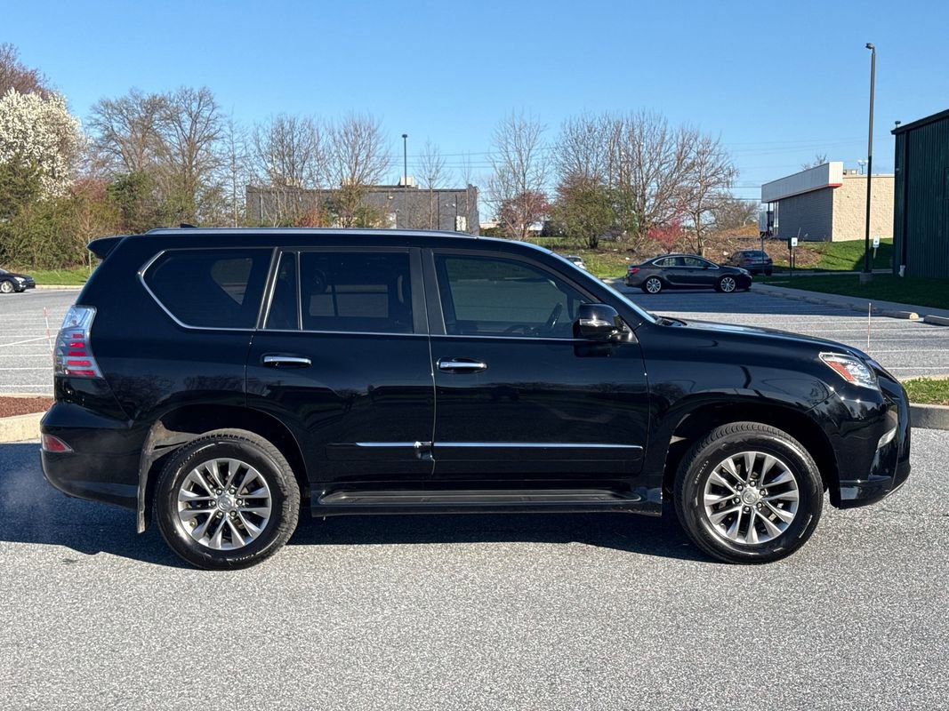 Used 2019 Lexus GX 460 Luxury image 9