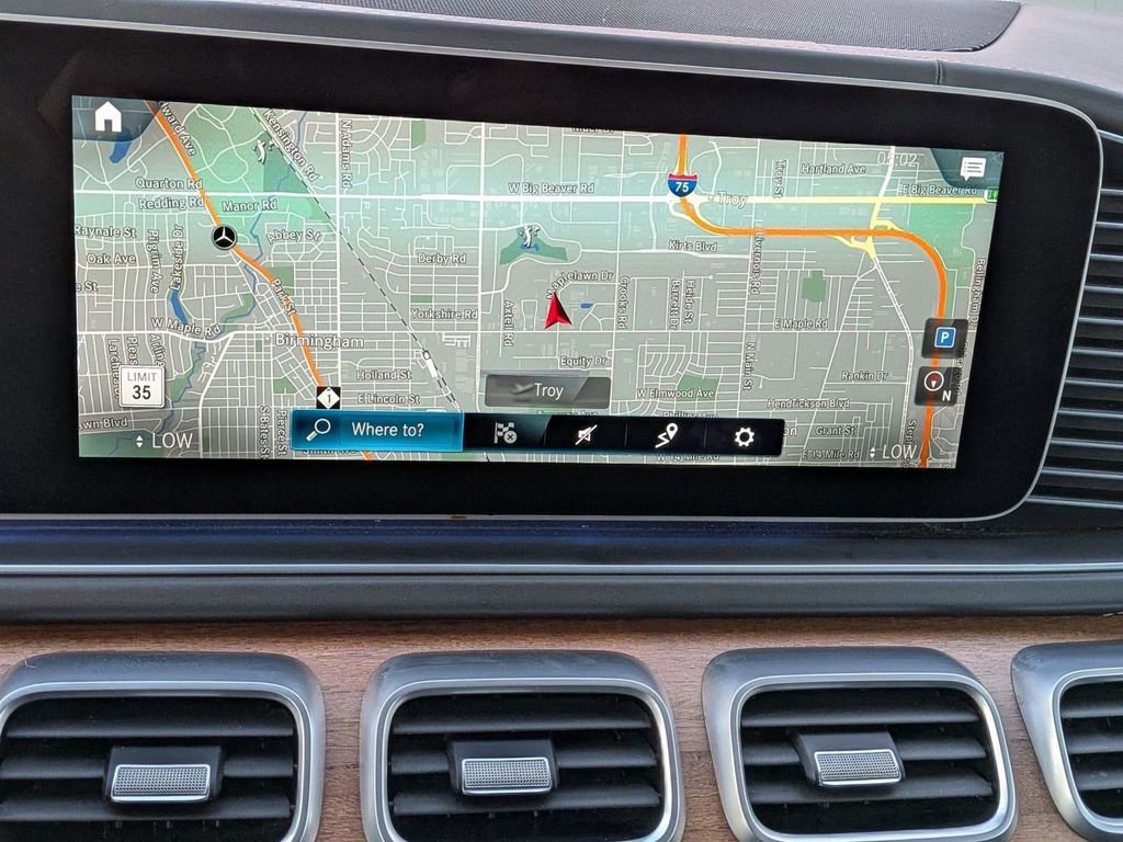 Used 2021 Mercedes-Benz Maybach GLS 600 4MATIC image 23