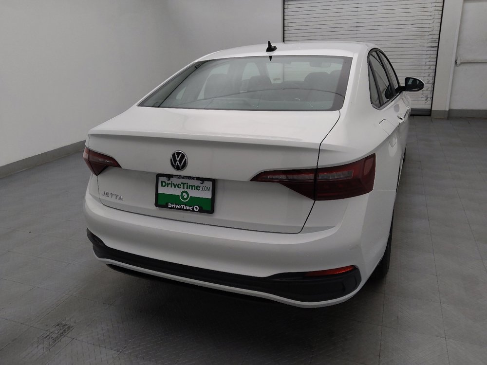 Used 2024 Volkswagen Jetta S image 7