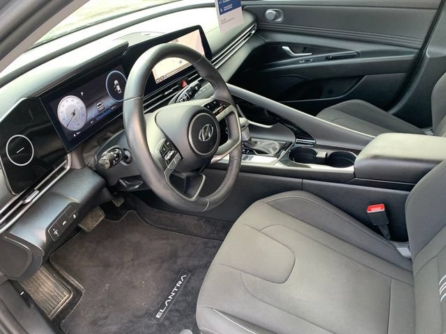 Certified 2023 Hyundai Elantra SEL w/ Convenience Package FWD image 22