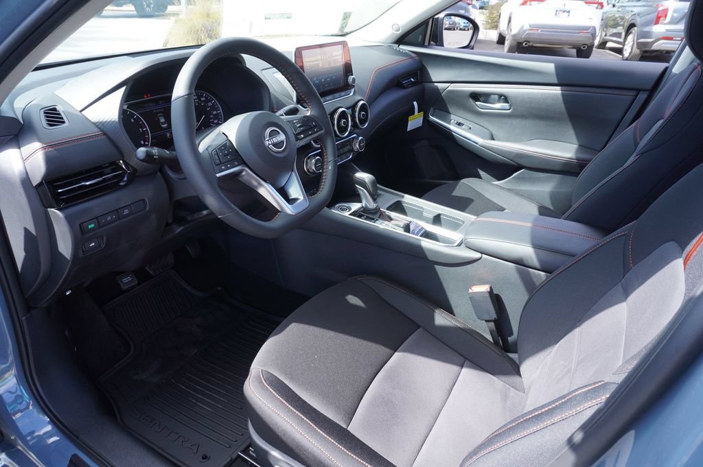 Certified 2025 Nissan Sentra SR FWD image 16