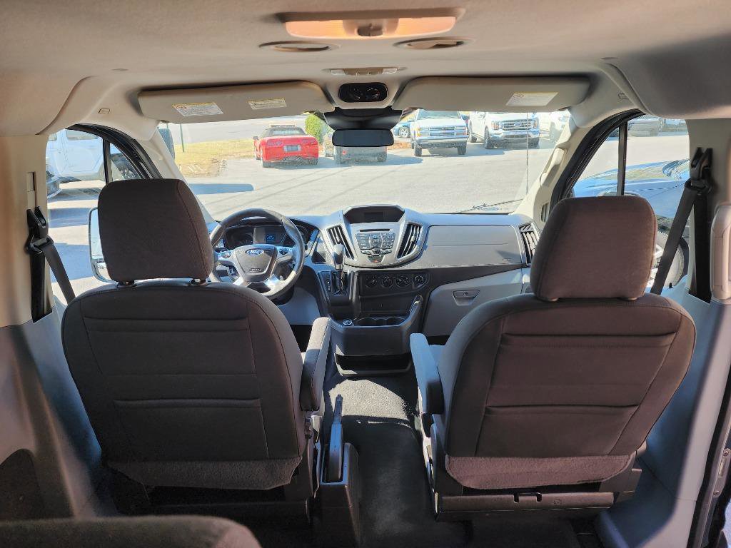 Used 2018 Ford Transit 150 XL image 13