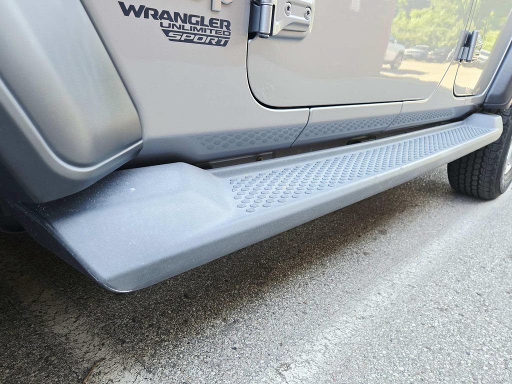 Used 2020 Jeep Wrangler Unlimited Sport S AWD/4WD image 18