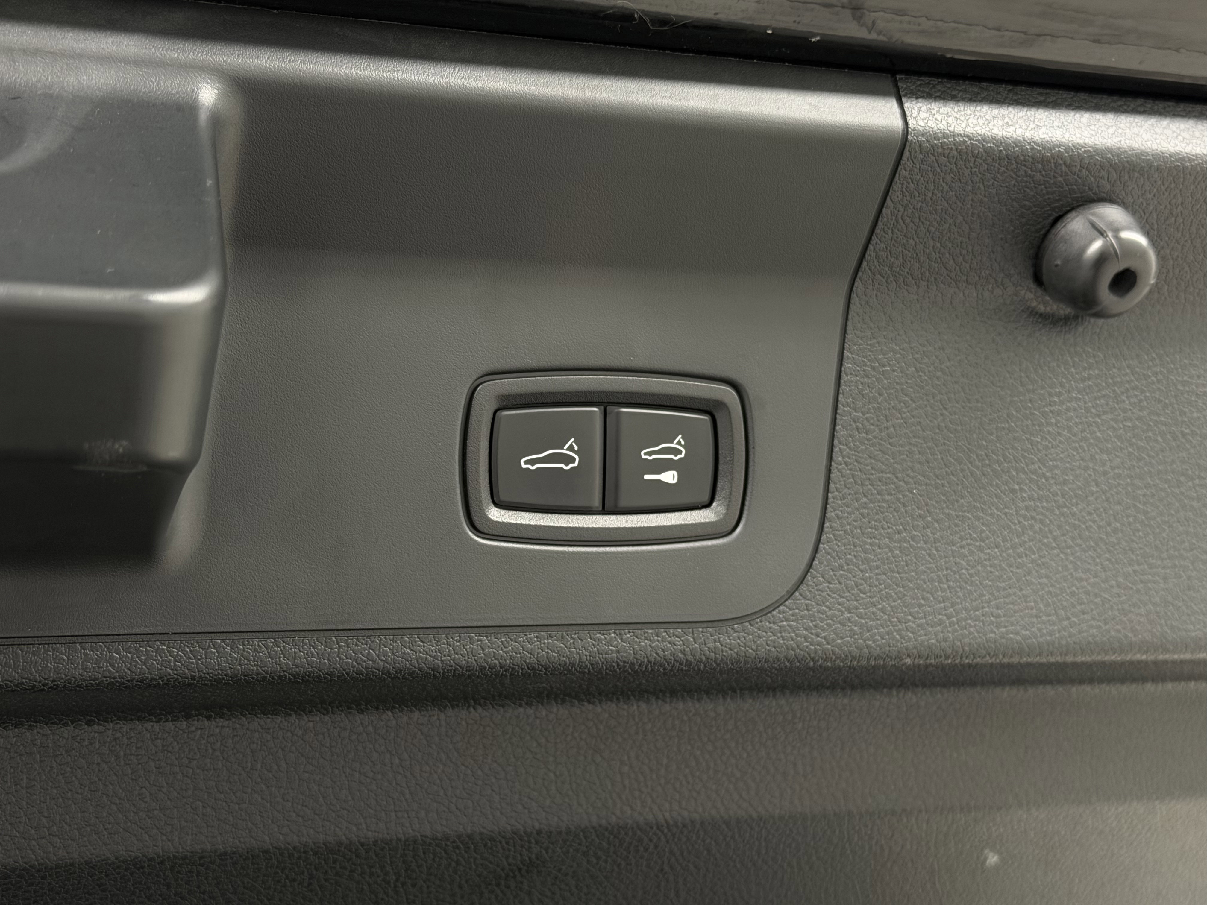 Certified 2022 Porsche Panamera 4 Platinum Edition image 63