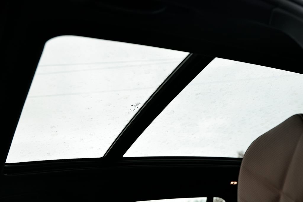 New 2026 BMW X5 xDrive50e w/ M Sport Package image 34