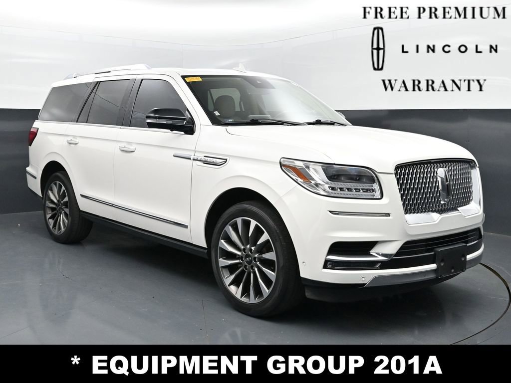 Used 2021 Lincoln Navigator Reserve w/ Luxury Package RWD image 4