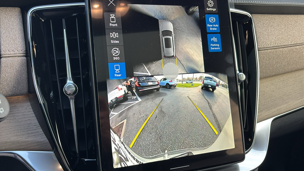 New 2027 Volvo XC90 B6 Plus AWD/4WD image 20