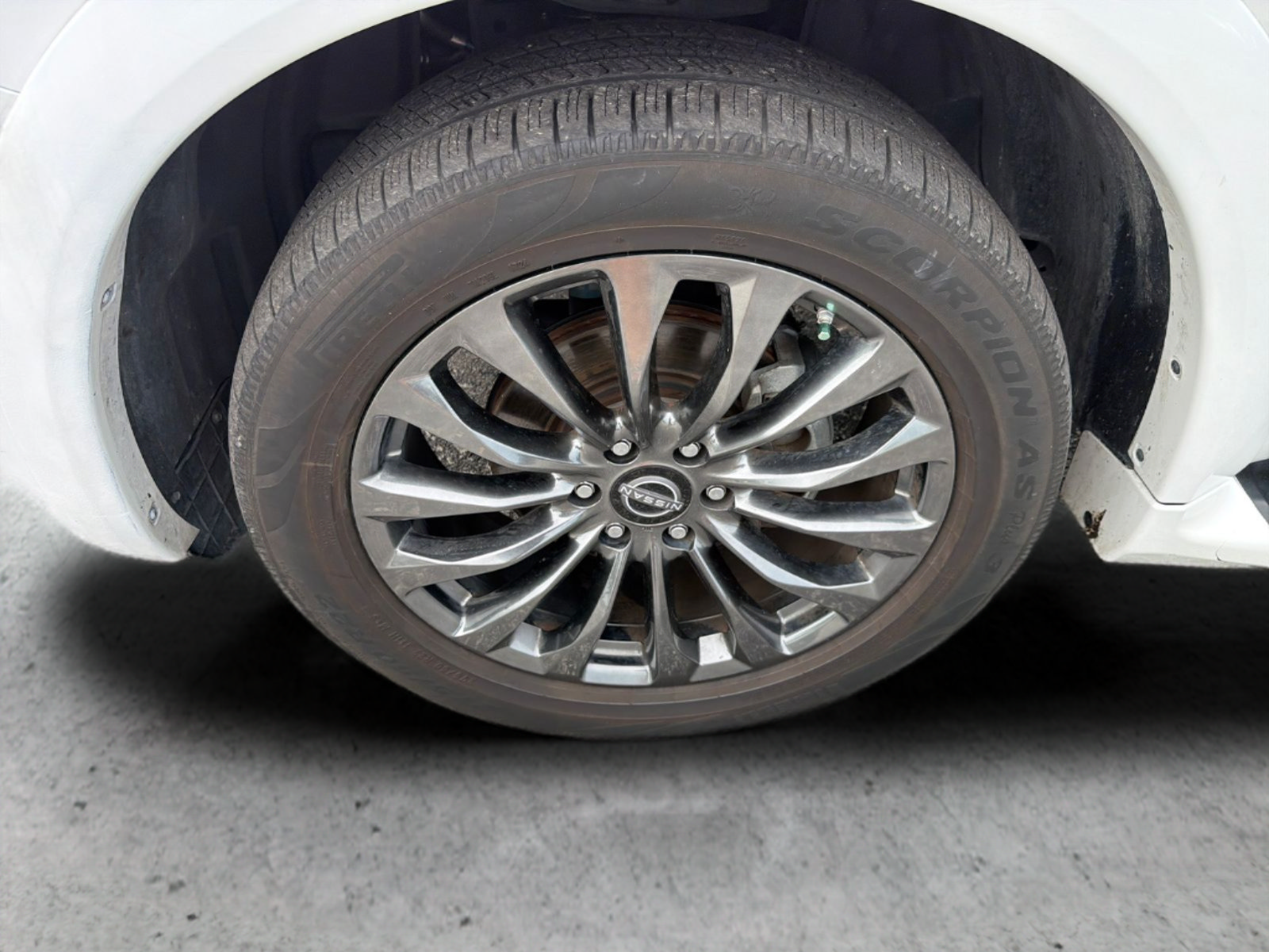 Used 2022 Nissan Armada Platinum w/ Captain's Chairs Package RWD image 39