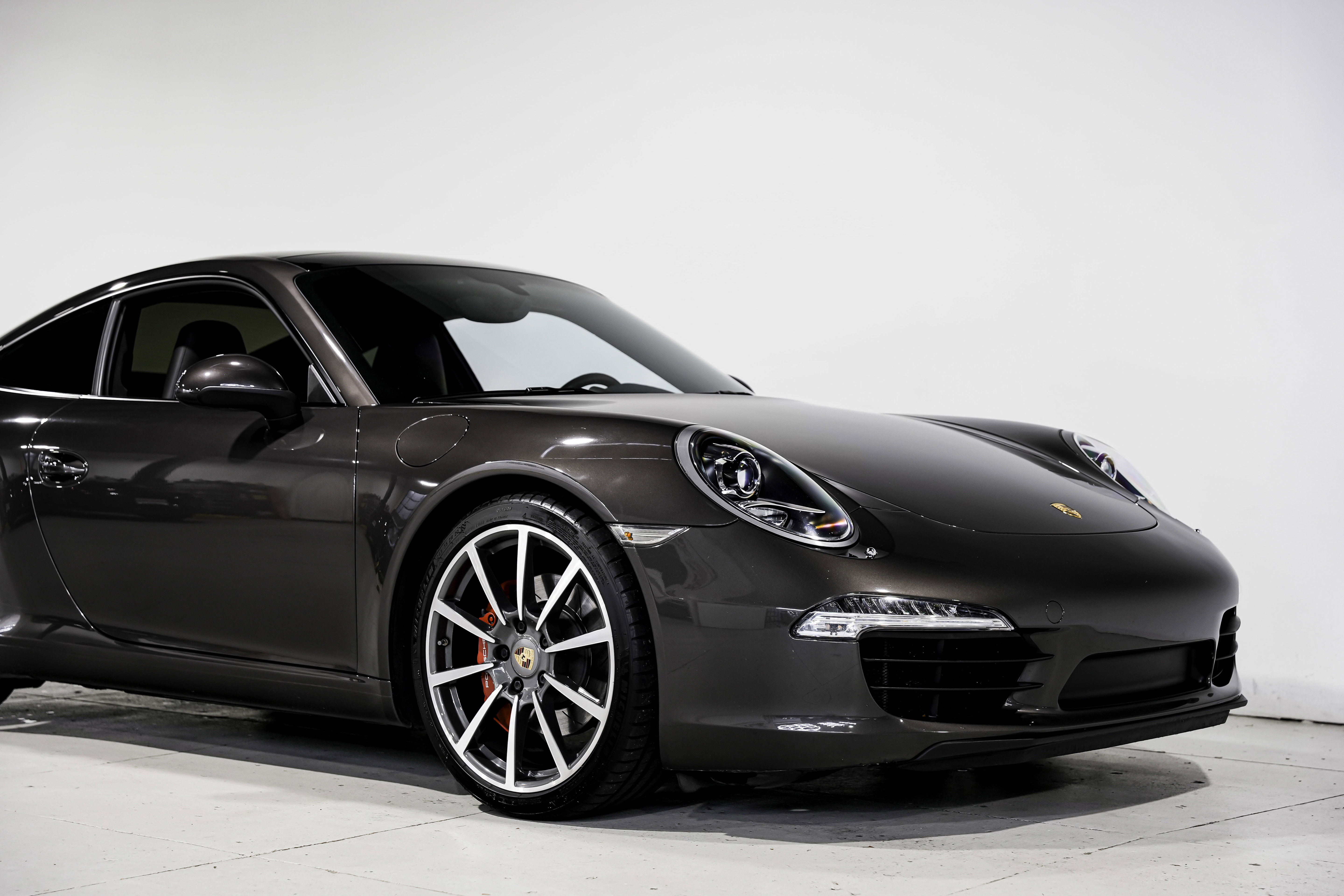 Used 2014 Porsche 911 Carrera S image 40