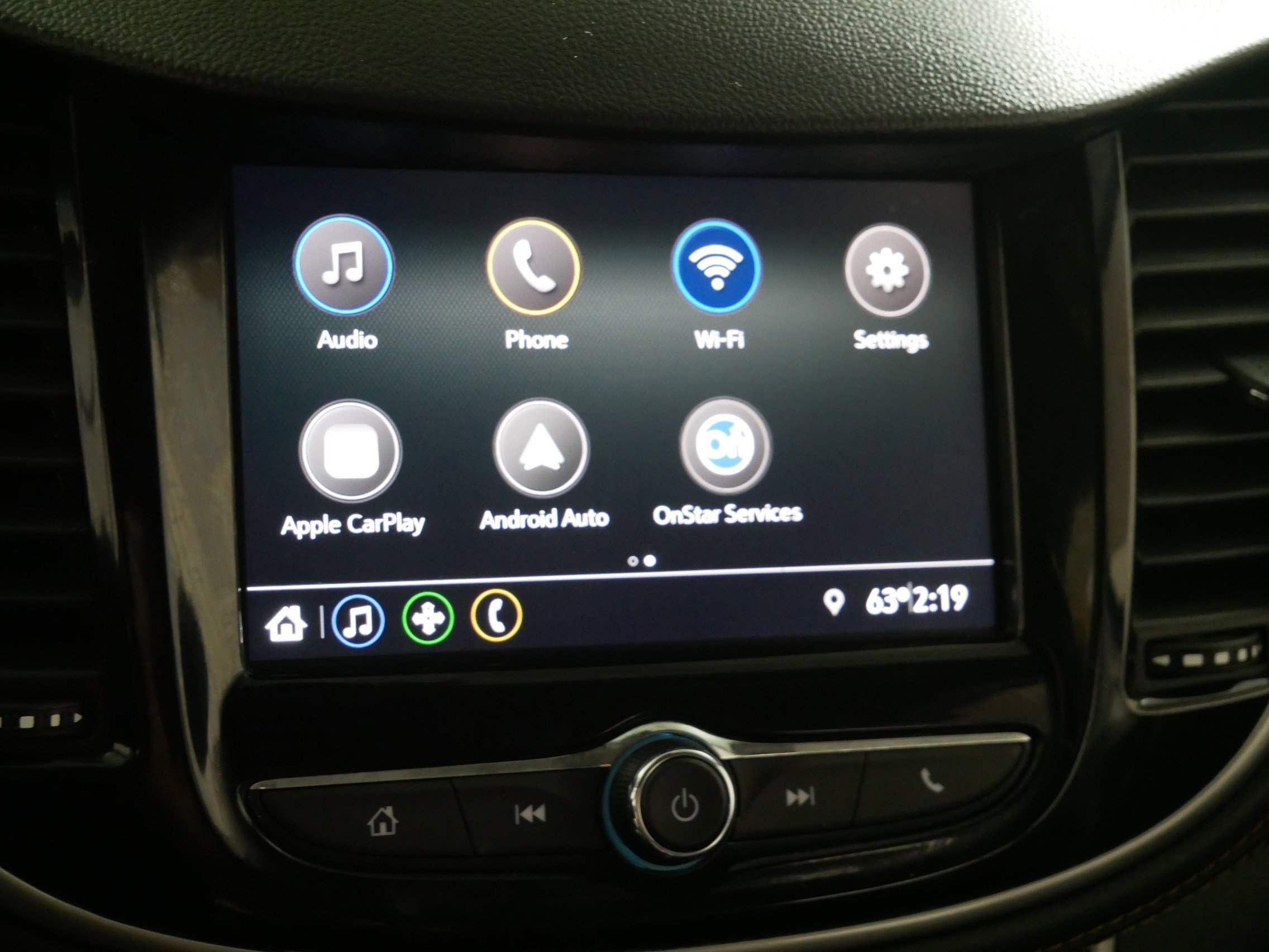 Used 2022 Chevrolet Trax LT w/ LT Convenience Package image 32