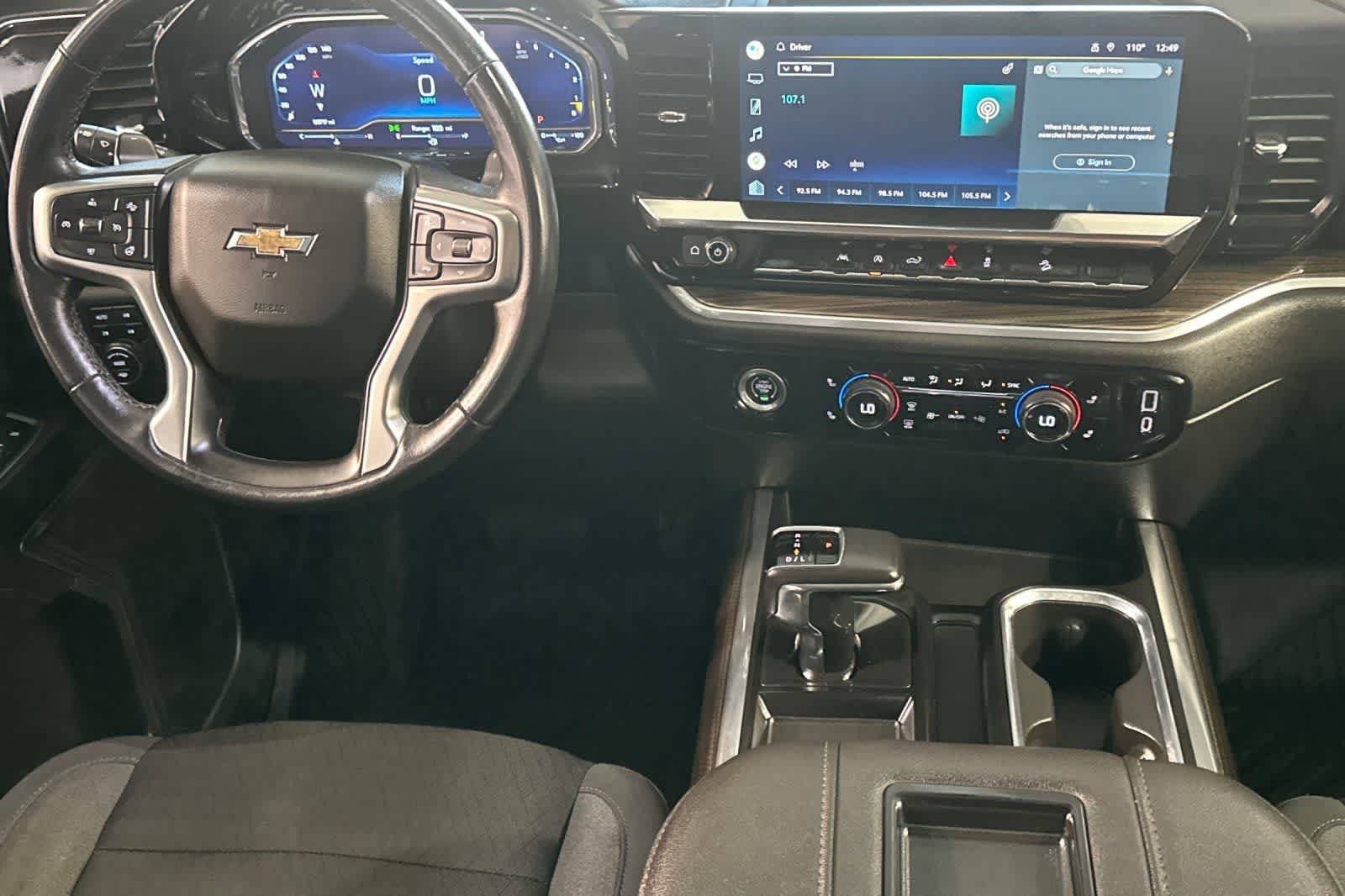 Used 2022 Chevrolet Silverado 1500 LT w/ Z71 Off-Road Package AWD/4WD image 16