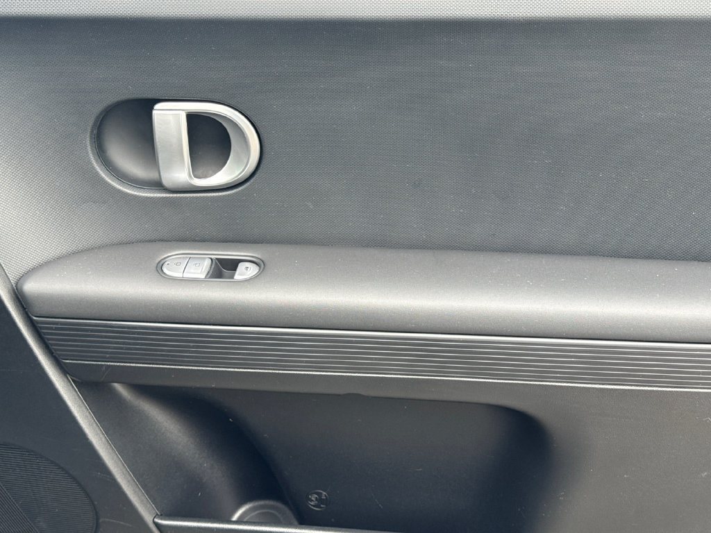 Certified 2024 Hyundai Ioniq 5 SEL RWD image 8