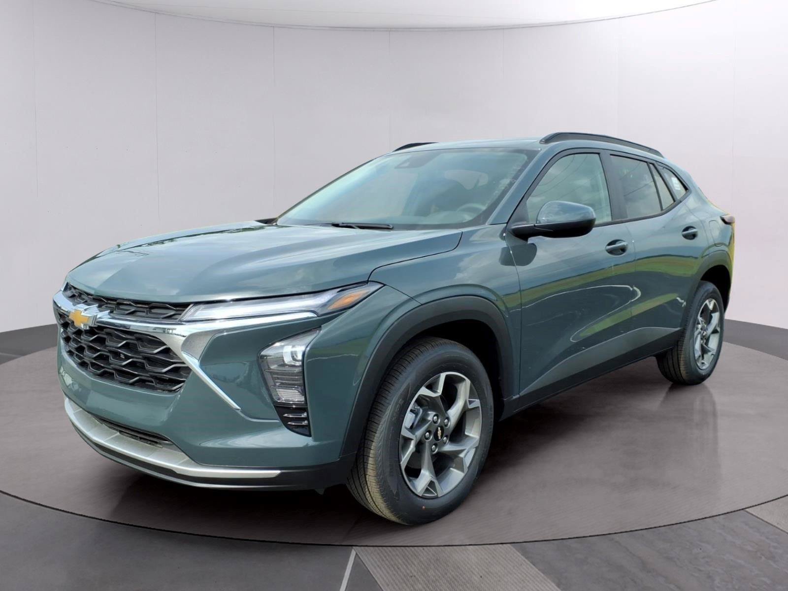 New 2026 Chevrolet Trax LT w/ LT Convenience Package