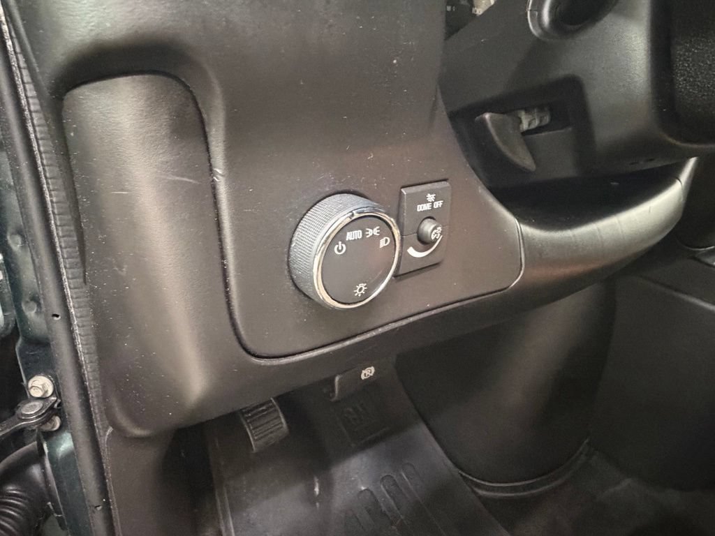 Used 2011 Chevrolet Express 3500 LS RWD image 14