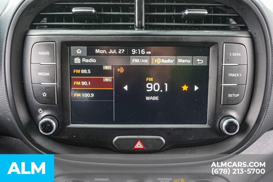 Used 2025 Kia Soul LX w/ LX Technology Package FWD image 37