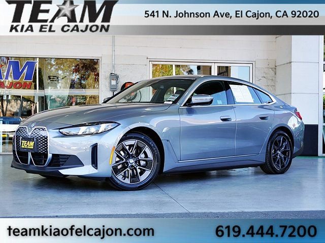 Used 2025 BMW i4 eDrive40 image 2