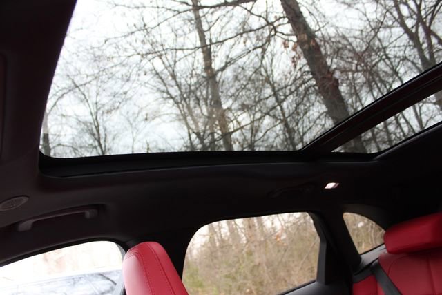 New 2026 Jaguar F-PACE R-Dynamic S image 17