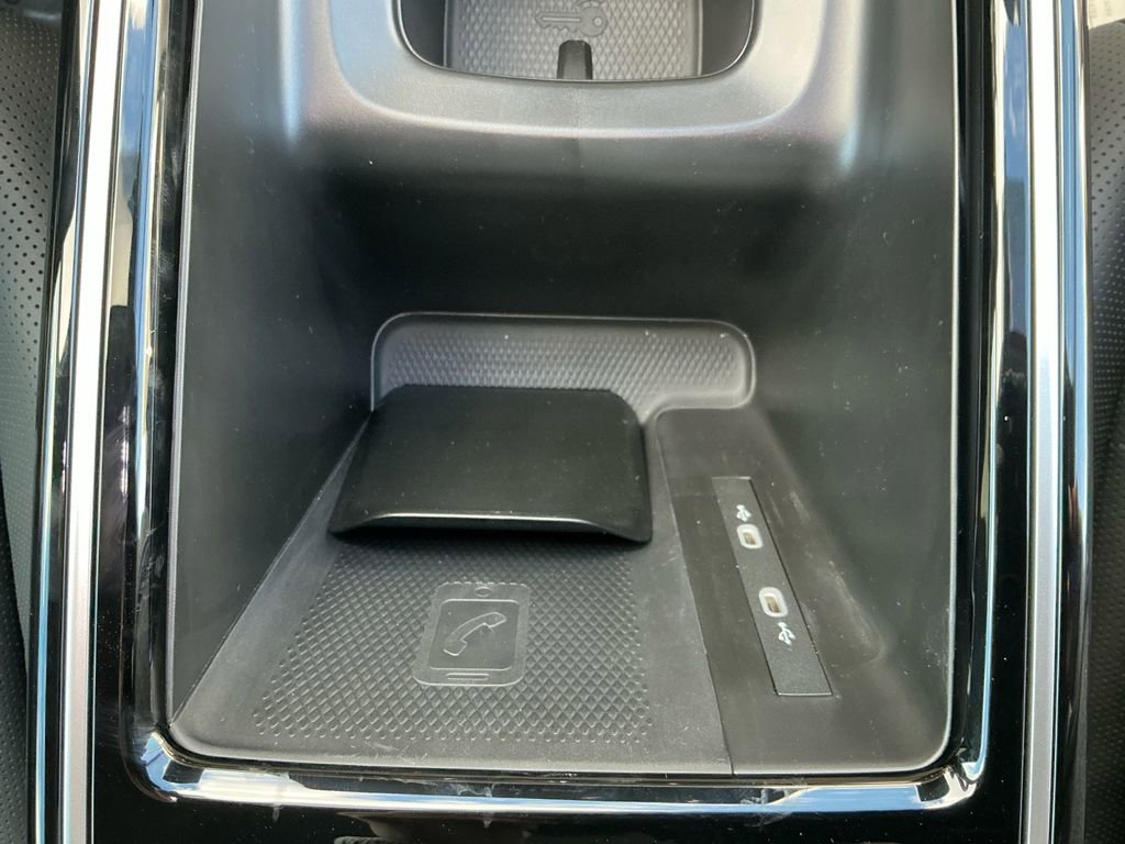 New 2026 Volkswagen ID.4 Pro S AWD/4WD image 17