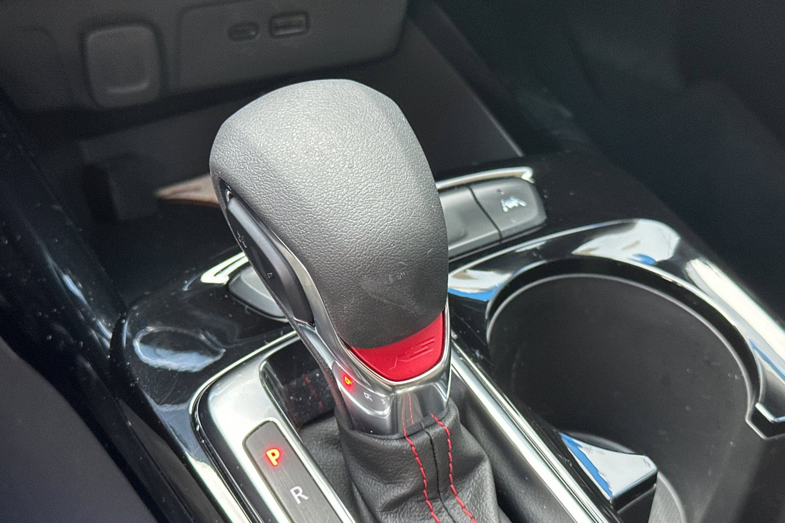 Used 2025 Chevrolet Trax RS w/ Driver Confidence Package image 33