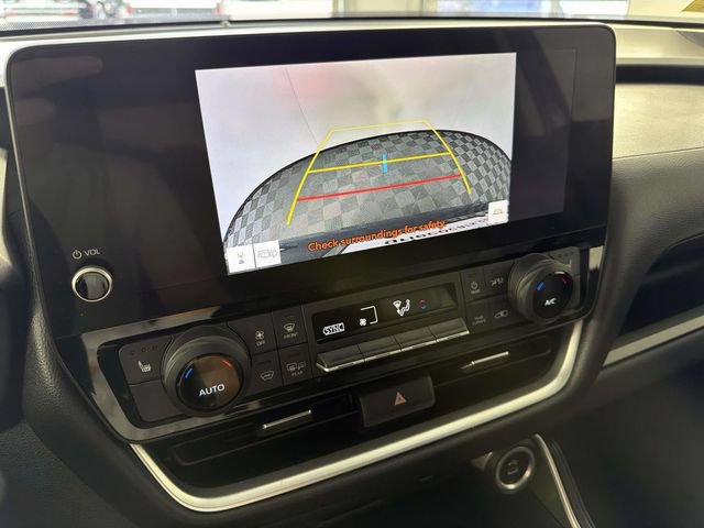 Used 2024 Toyota Grand Highlander AWD image 24